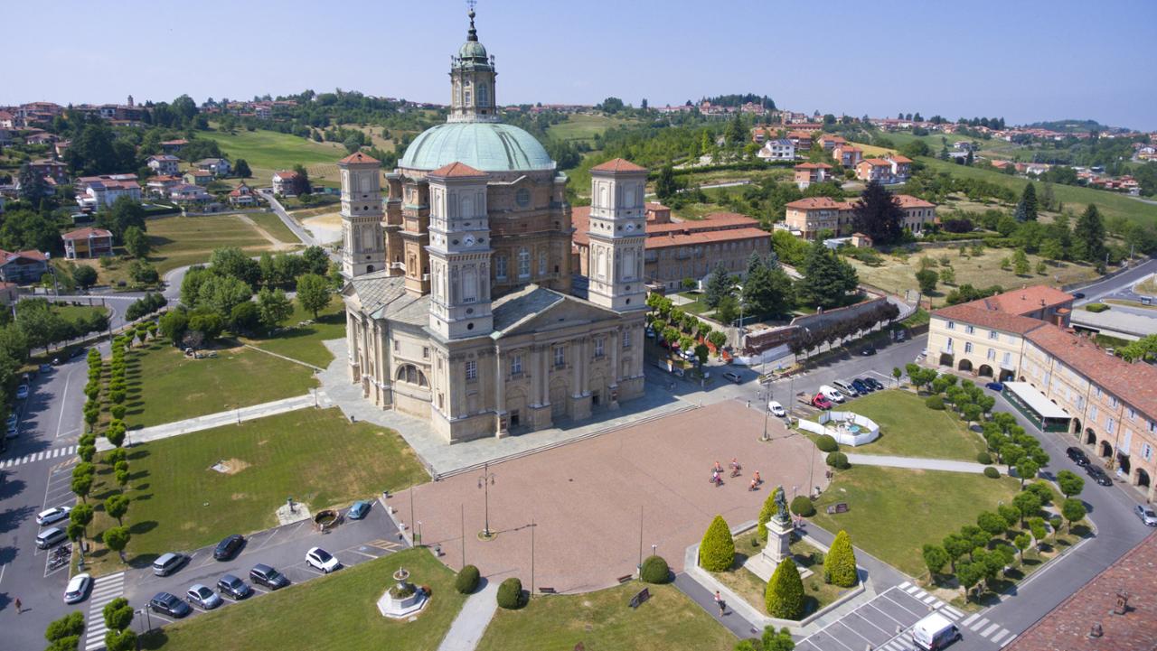 SANTUARIO BASILICA REGINA MONTIS REGALIS - VICOFORTE